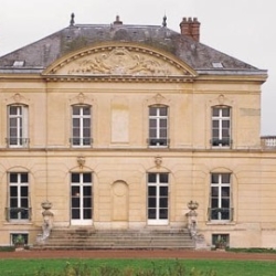 chateau-de-nonville.jpg