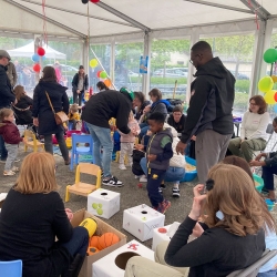 Le stand du Service Petite Enfance