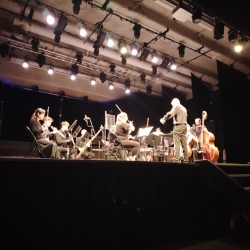 Les Concerts de Poche Les Concerts de Poche