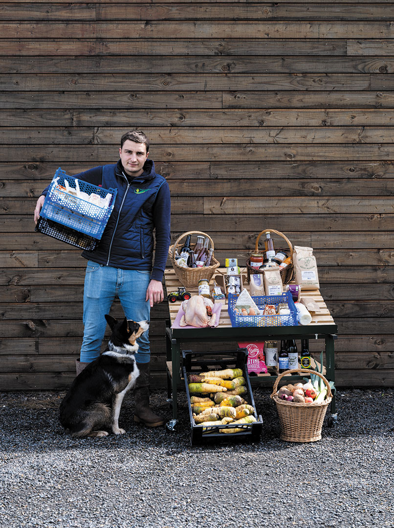 Cet agriculteur passionné nous fait découvrir sa ferme familiale, la Nozaie à Nonville